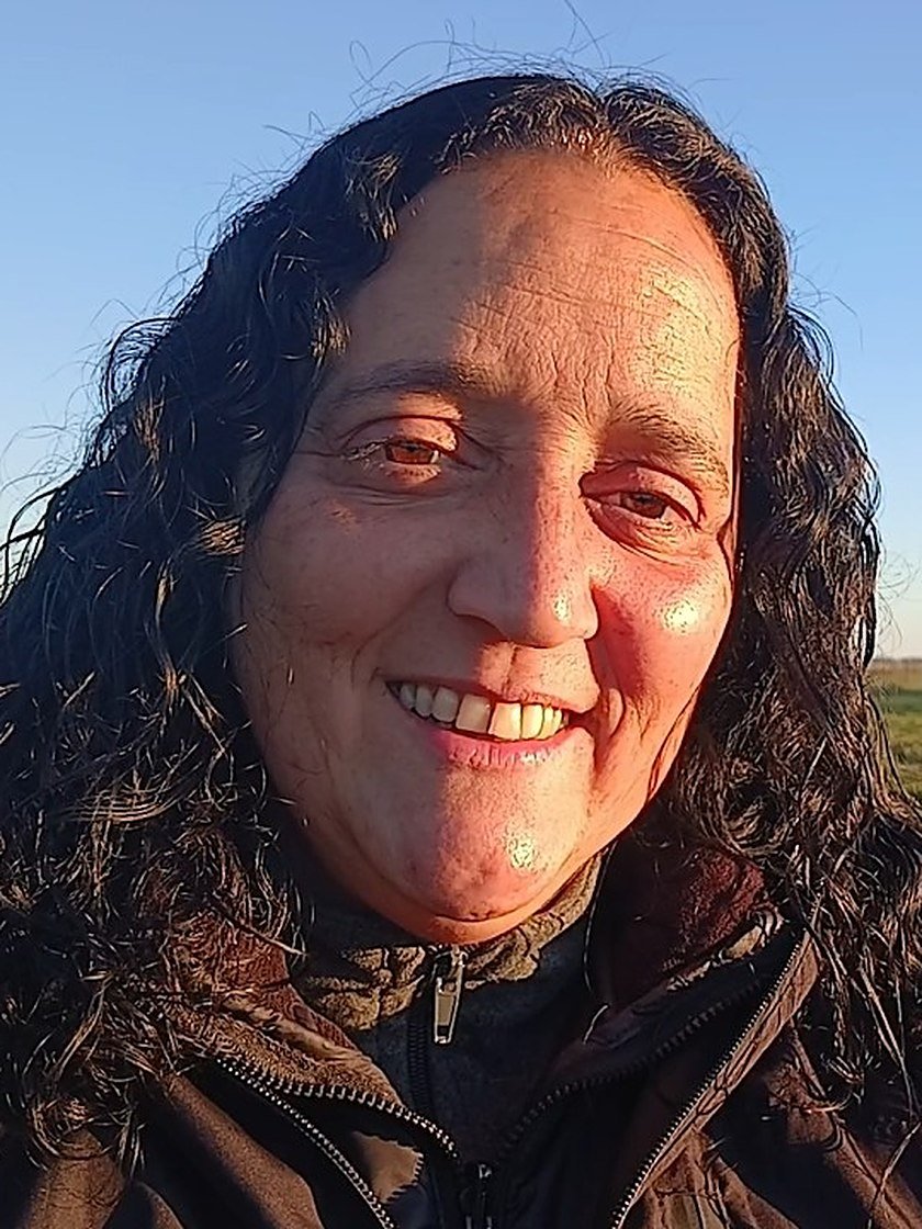 Retrato de Silvina Navarro en el campo